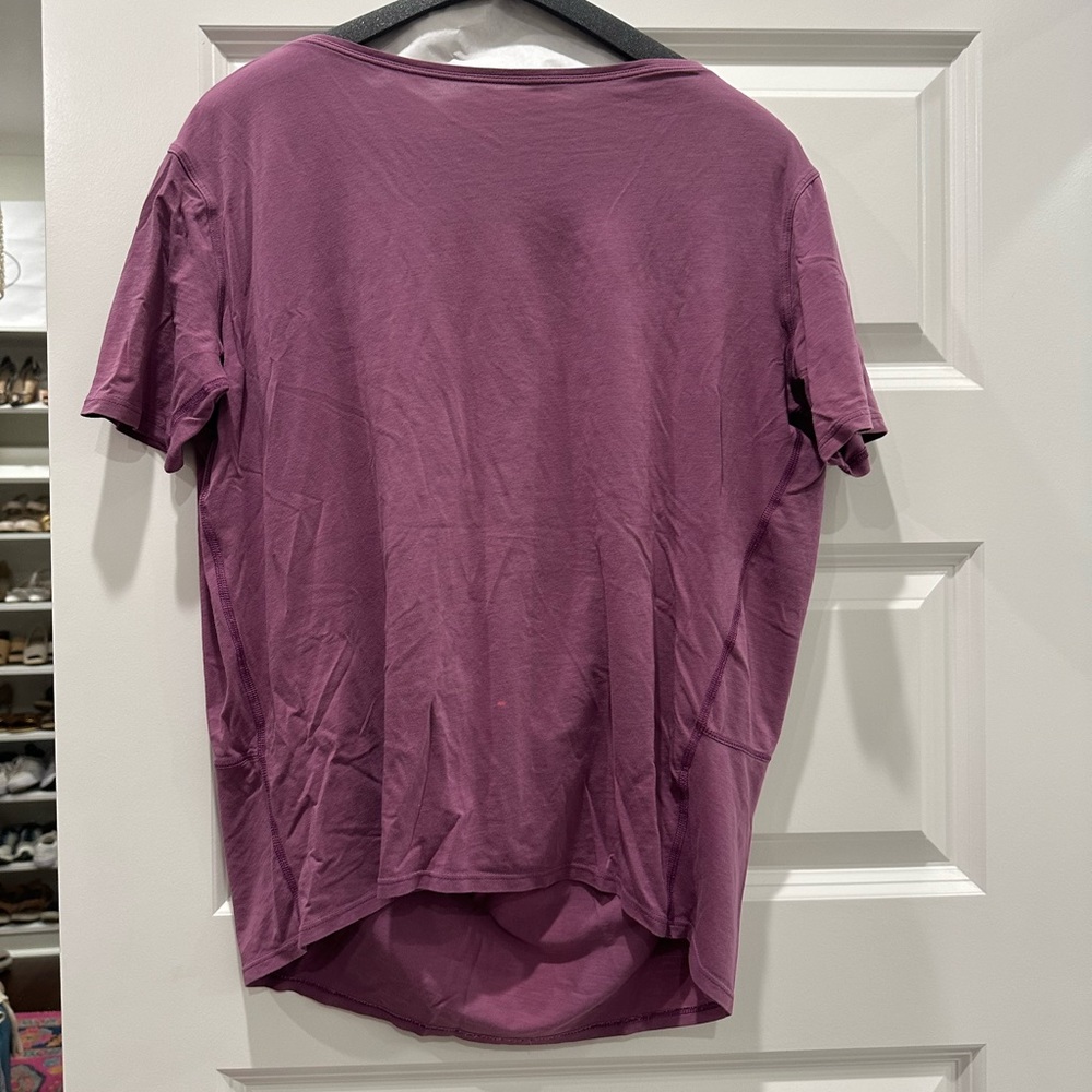 Lululemon back in action size 4 $25